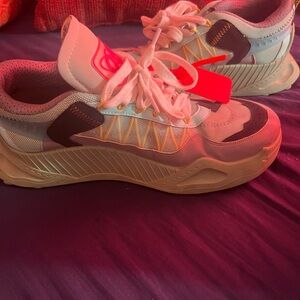 Off-White Sneakers in White and Cream with Red Tag